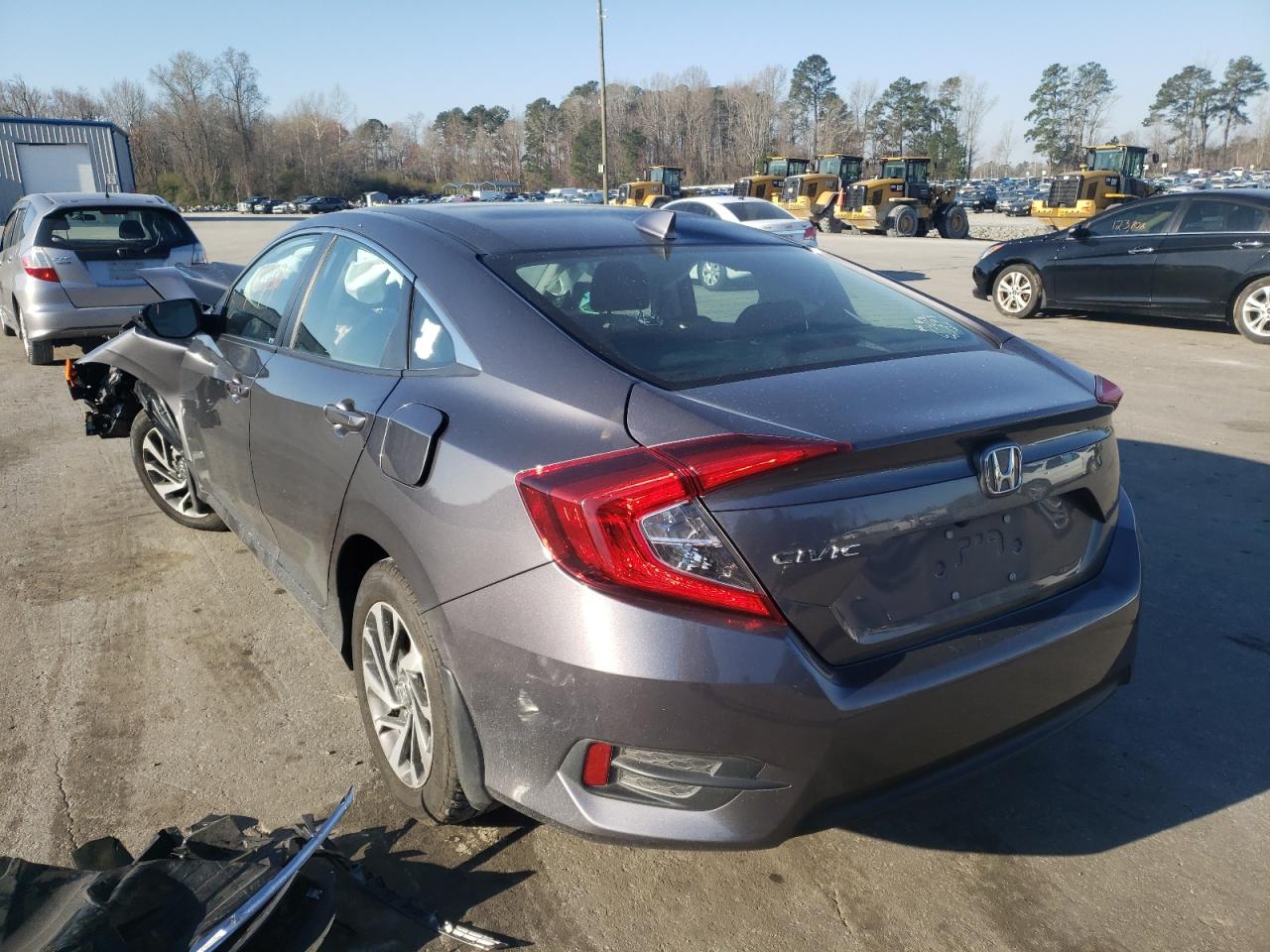 Photo 3 from auction – 2017 HONDA CIVIC EX with VIN 19XFC2F73HE205560