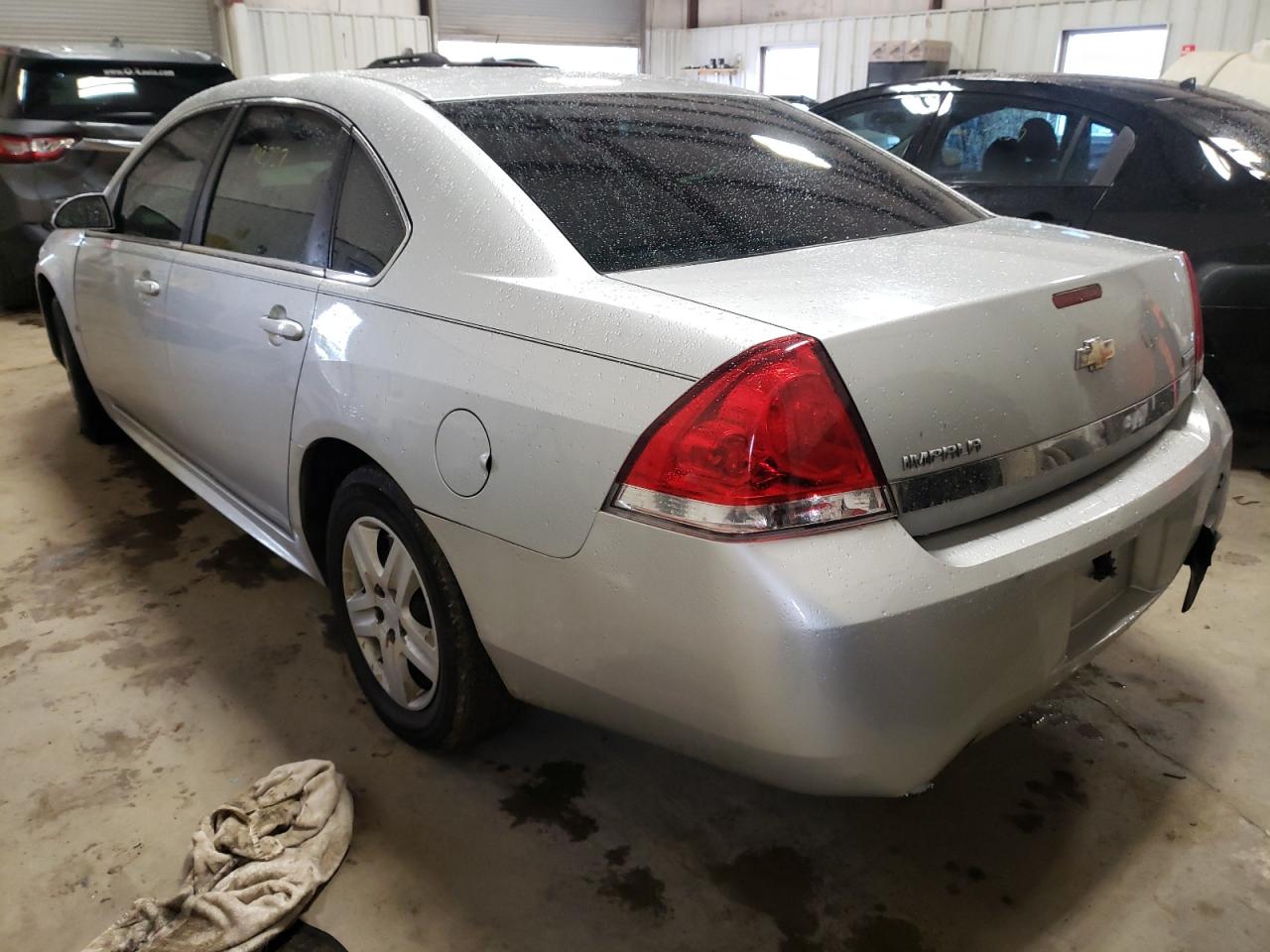 Photo 3 from auction – 2010 CHEVROLET IMPALA LS with VIN 2G1WA5EK3A1102728