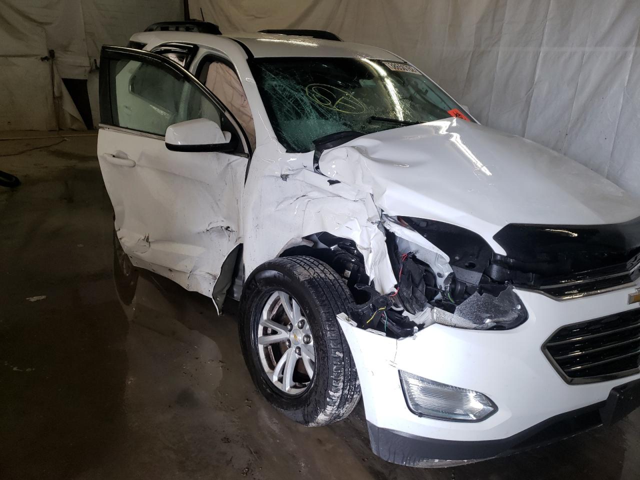 Photo 9 from auction – 2017 CHEVROLET EQUINOX LT with VIN 2GNFLFE34H6199765