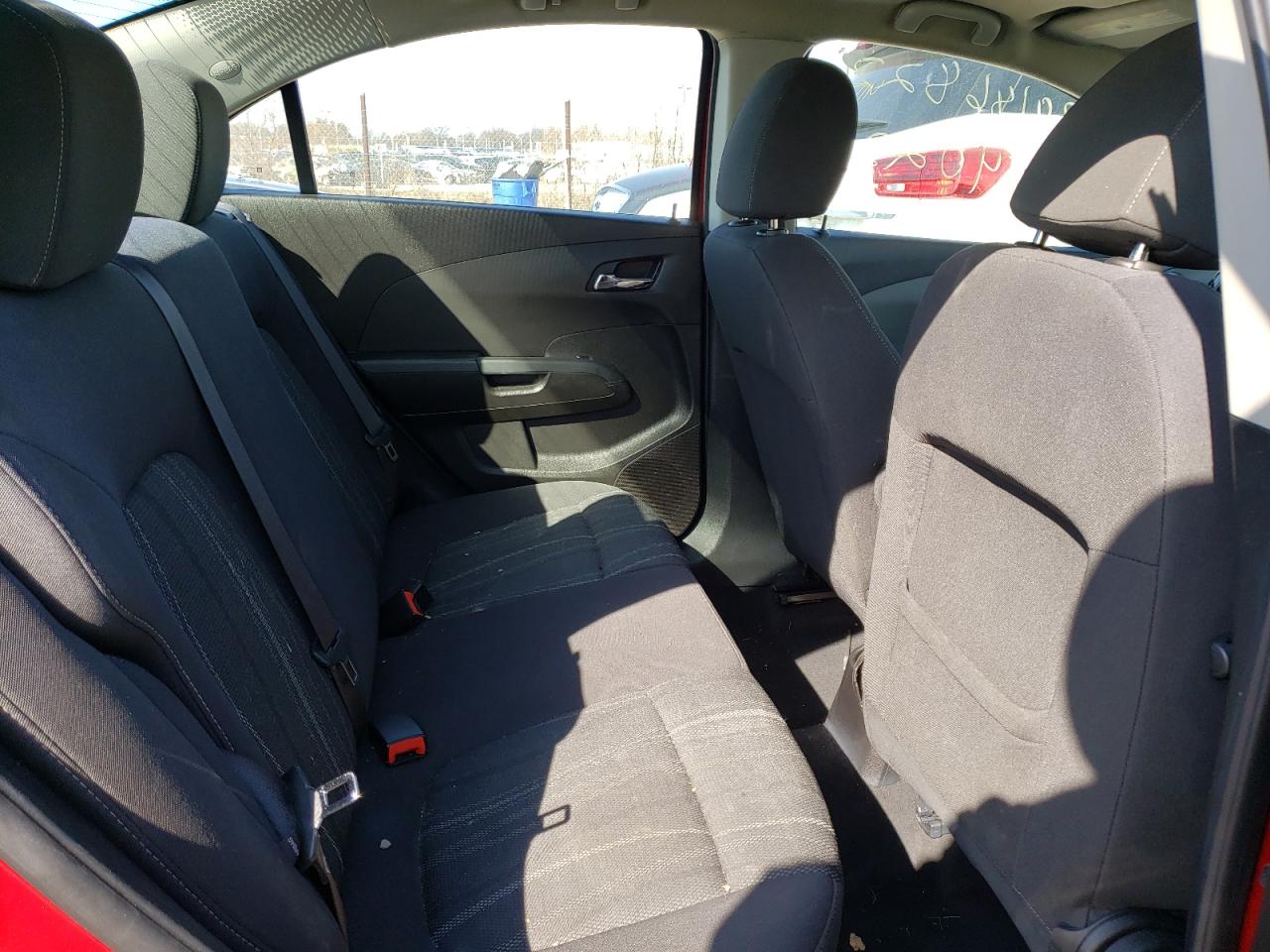 Photo 6 from auction – 2016 CHEVROLET SONIC LT with VIN 1G1JC5SH9G4114022
