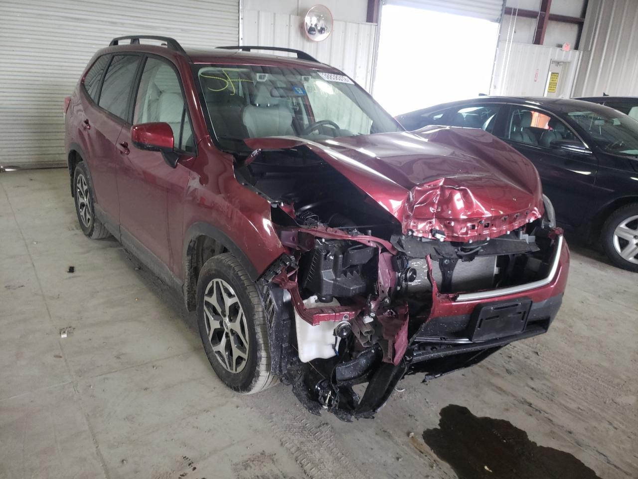 Photo 1 from auction – 2021 SUBARU FORESTER P with VIN JF2SKAJCXMH559758