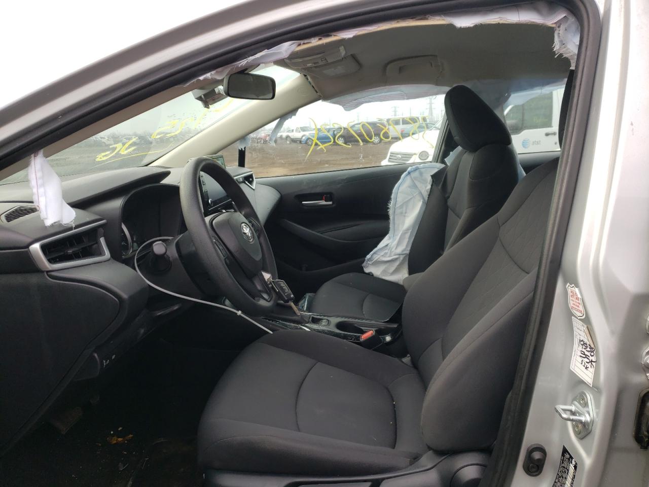 Photo 5 from auction – 2020 TOYOTA COROLLA LE with VIN 5YFEPRAE3LP064155
