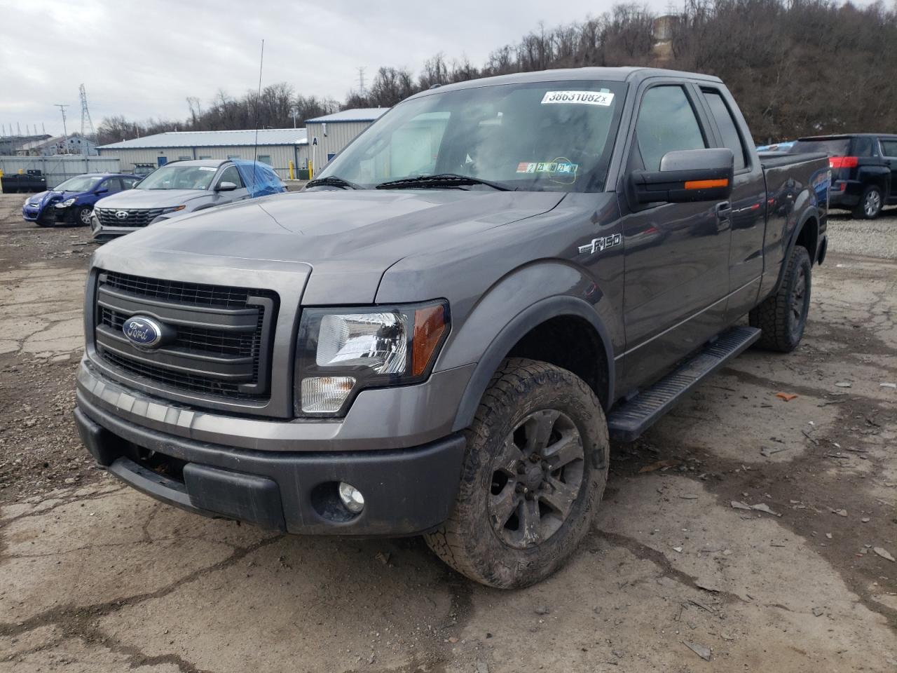 Photo 2 from auction – 2013 FORD F150 SUPER with VIN 1FTFX1EF1DFB65552