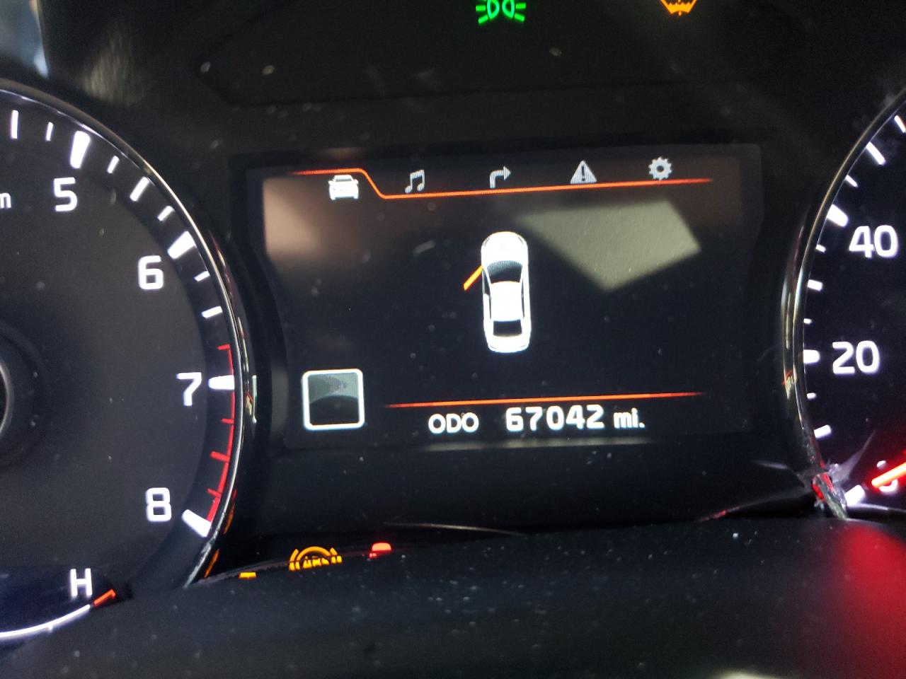 Photo 8 from auction – 2016 KIA FORTE EX with VIN KNAFZ4A86G5522203