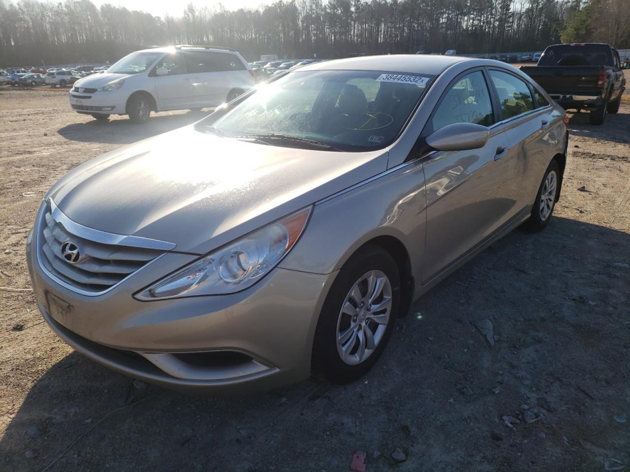 Photo 2 from auction – 2011 HYUNDAI SONATA GLS with VIN 5NPEB4AC6BH203741