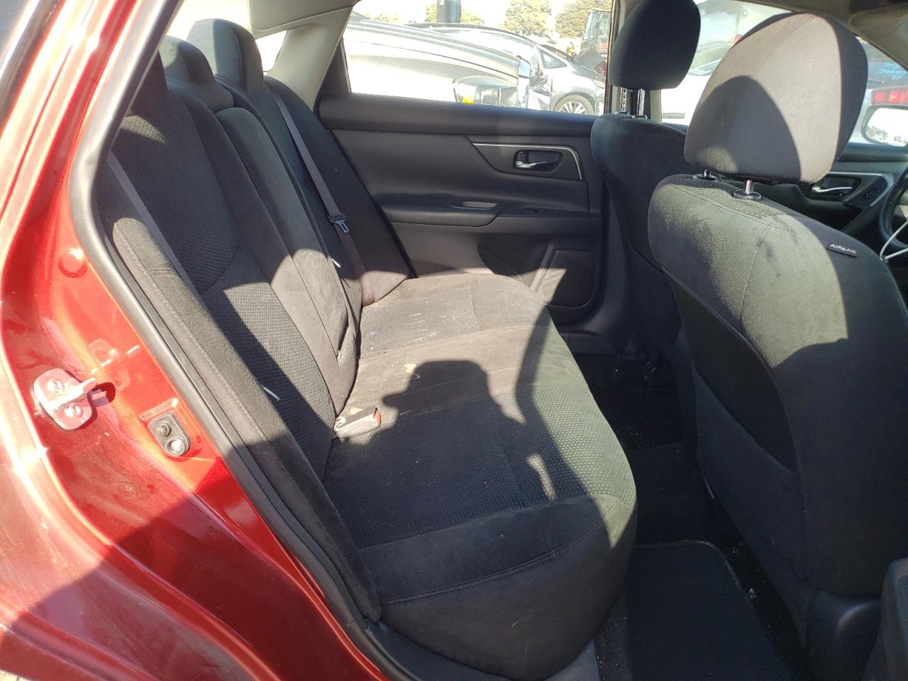 Photo 6 from auction – 2015 NISSAN ALTIMA 2.5 with VIN 1N4AL3AP2FC417559