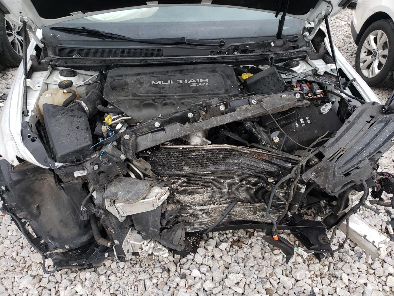 Photo 7 from auction – 2015 CHRYSLER 200 LIMITE with VIN 1C3CCCAB3FN546748