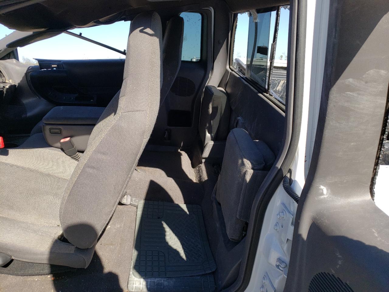 Photo 6 from auction – 2001 FORD RANGER SUP with VIN 1FTYR14E51PB17442