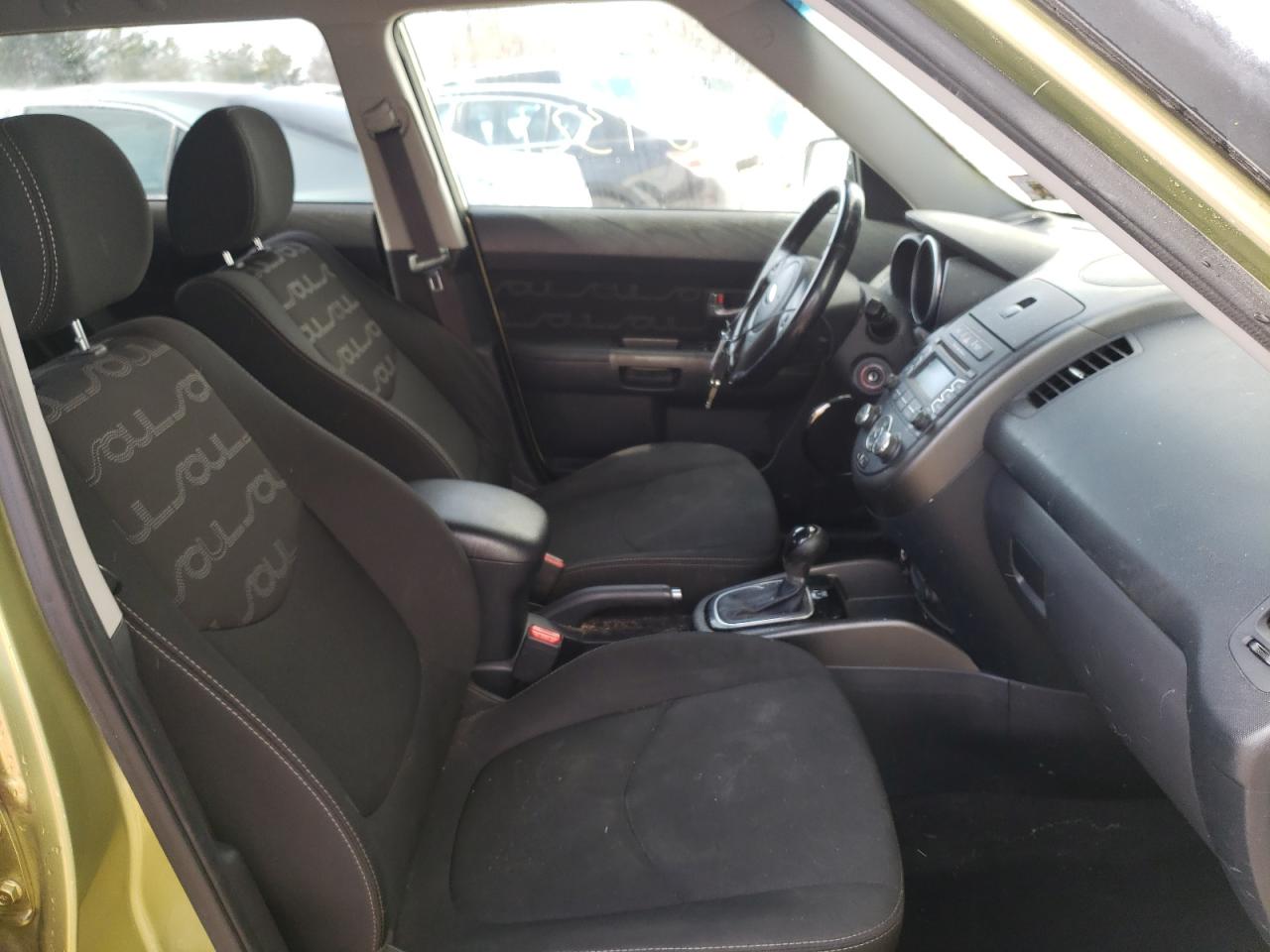 Photo 5 from auction – 2013 KIA SOUL + with VIN KNDJT2A6XD7530614