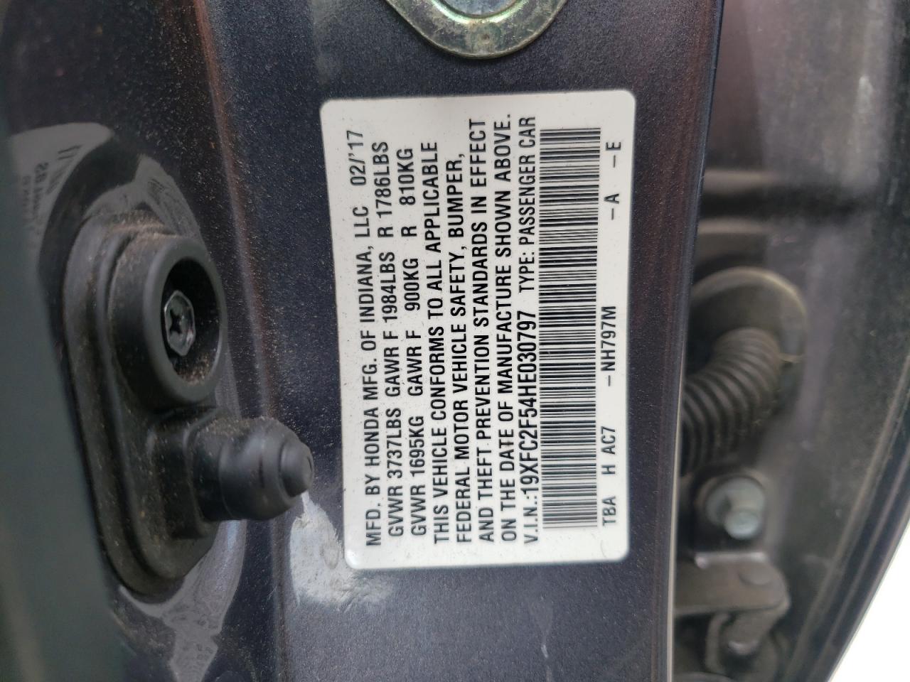 Photo 10 from auction – 2017 HONDA CIVIC LX with VIN 19XFC2F54HE030797
