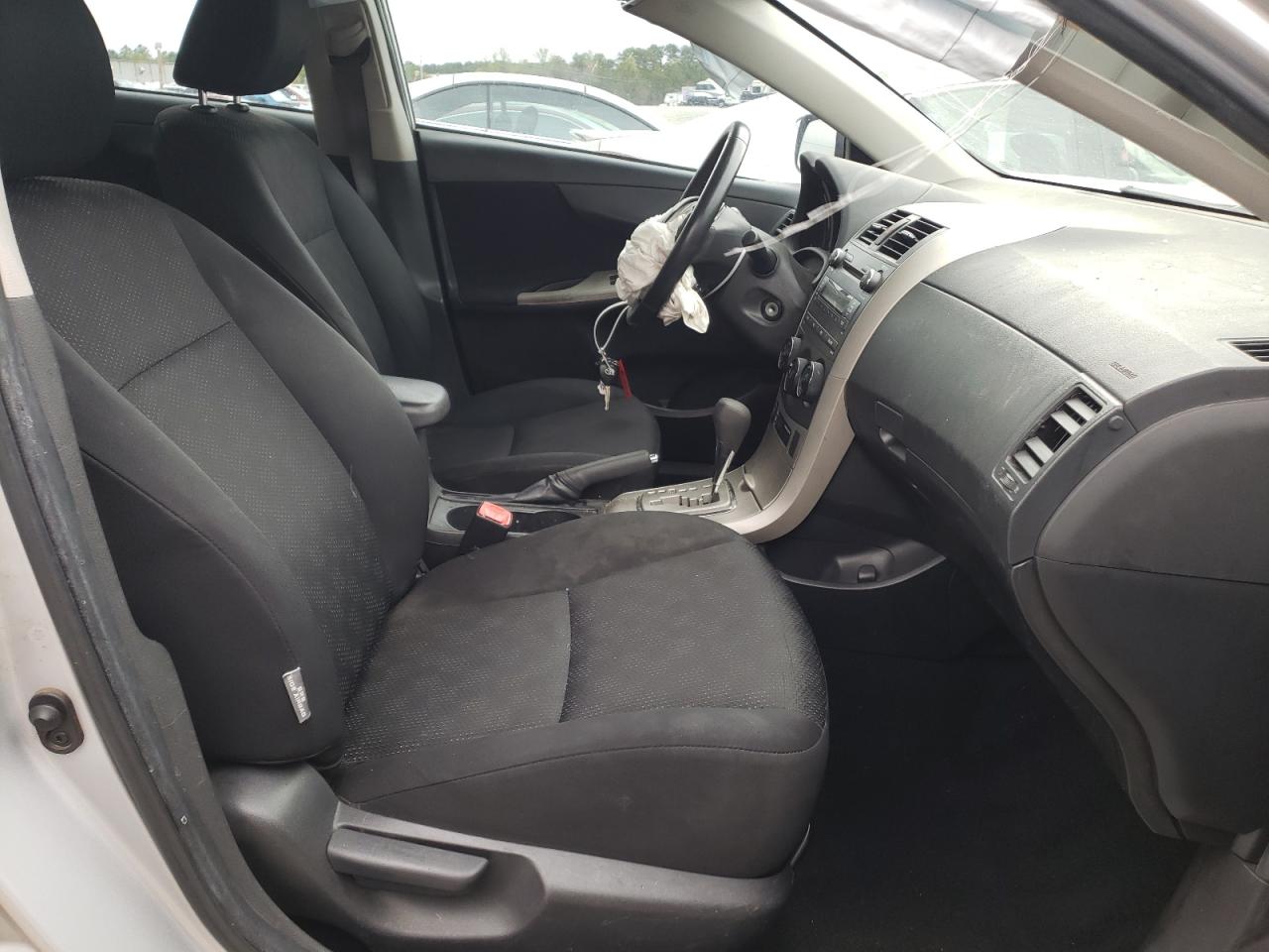 Photo 5 from auction – 2010 TOYOTA COROLLA BA with VIN 1NXBU4EE3AZ242506