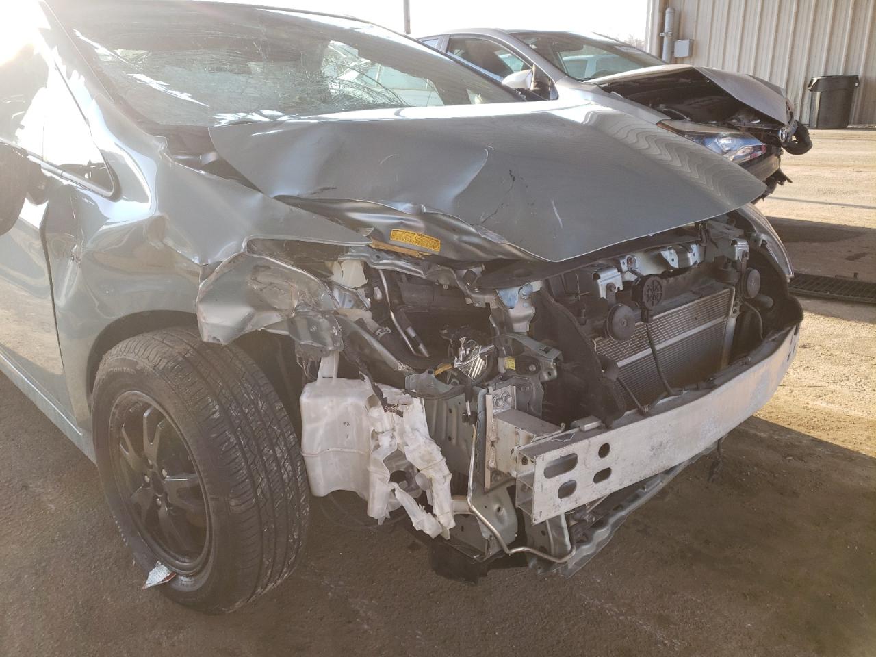 Photo 9 from auction – 2014 TOYOTA PRIUS with VIN JTDKN3DU5E1823369