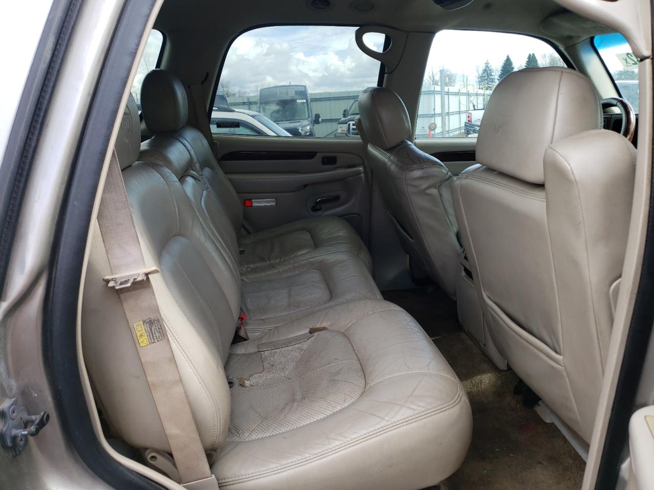 Photo 6 from auction – 2002 CADILLAC ESCALADE L with VIN 1GYEK63N22R261407