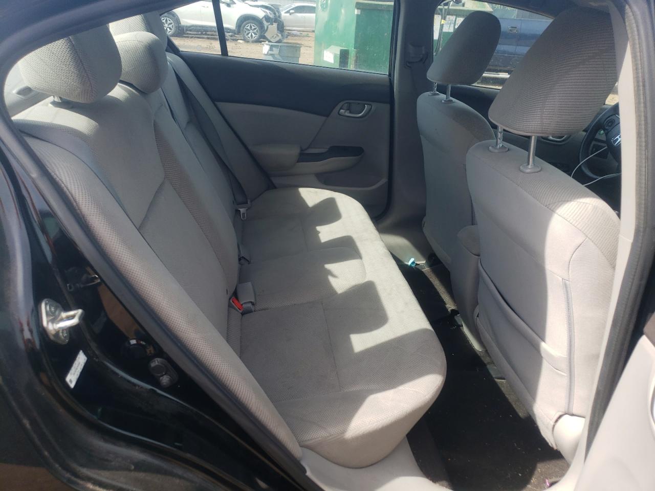 Photo 6 from auction – 2012 HONDA CIVIC LX with VIN 2HGFB2F58CH609941