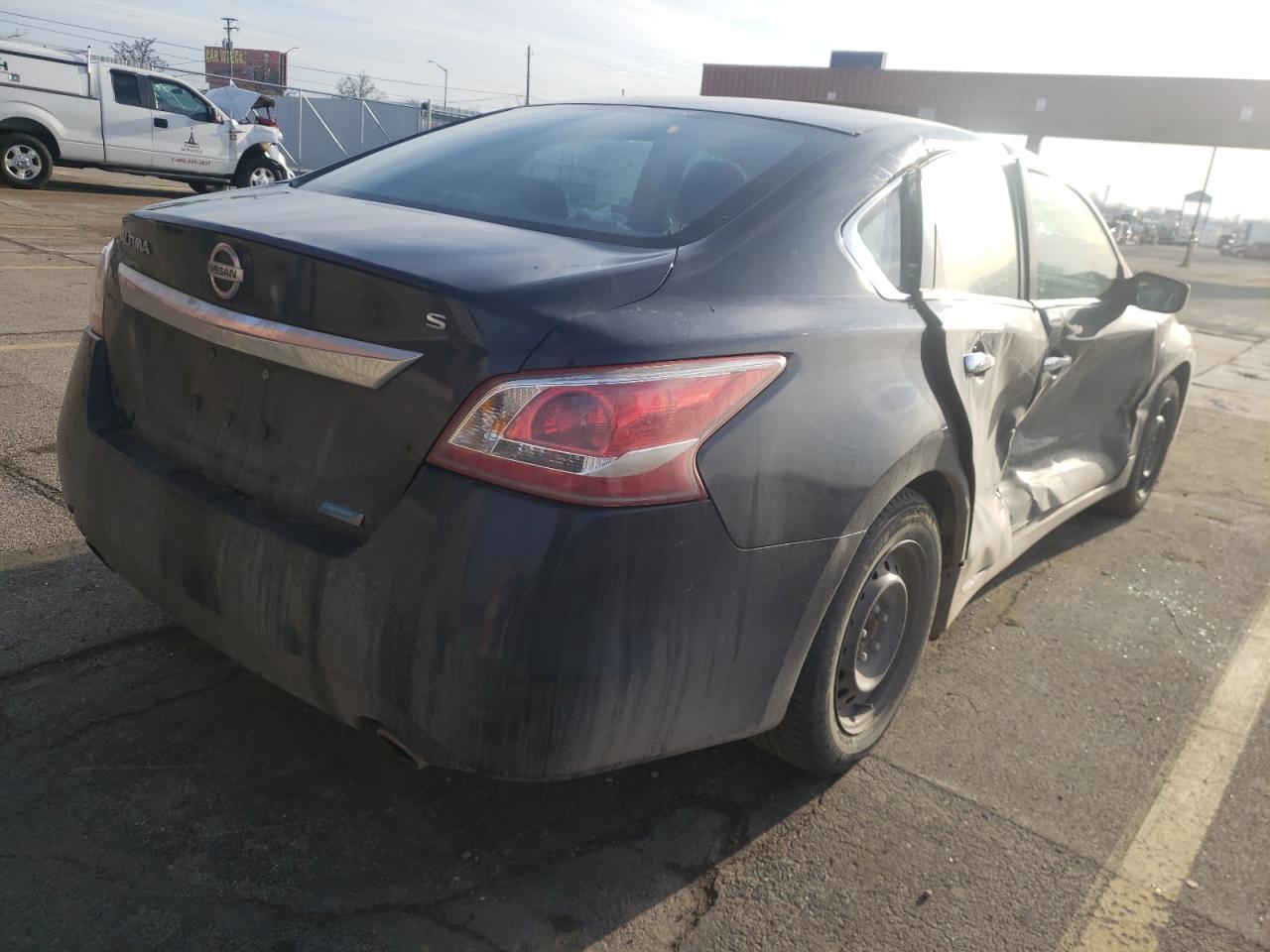 Photo 4 from auction – 2013 NISSAN ALTIMA 2.5 with VIN 1N4AL3AP5DC209642