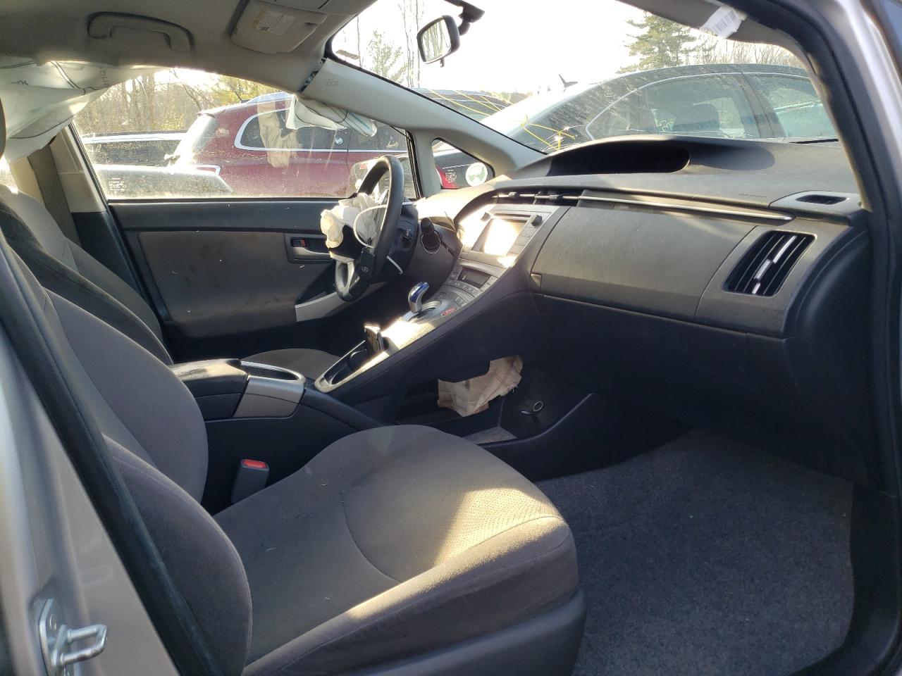 Photo 5 from auction – 2014 TOYOTA PRIUS with VIN JTDKN3DU5E1764517