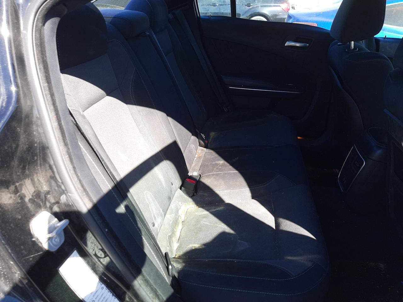 Photo 6 from auction – 2016 DODGE CHARGER SX with VIN 2C3CDXHGXGH172915