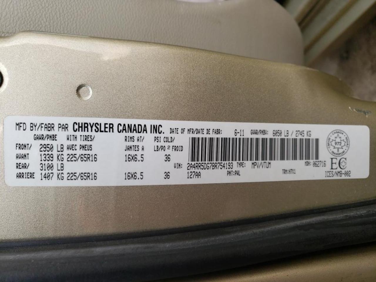 Photo 10 from auction – 2011 CHRYSLER TOWN & COU with VIN 2A4RR5DG7BR754193