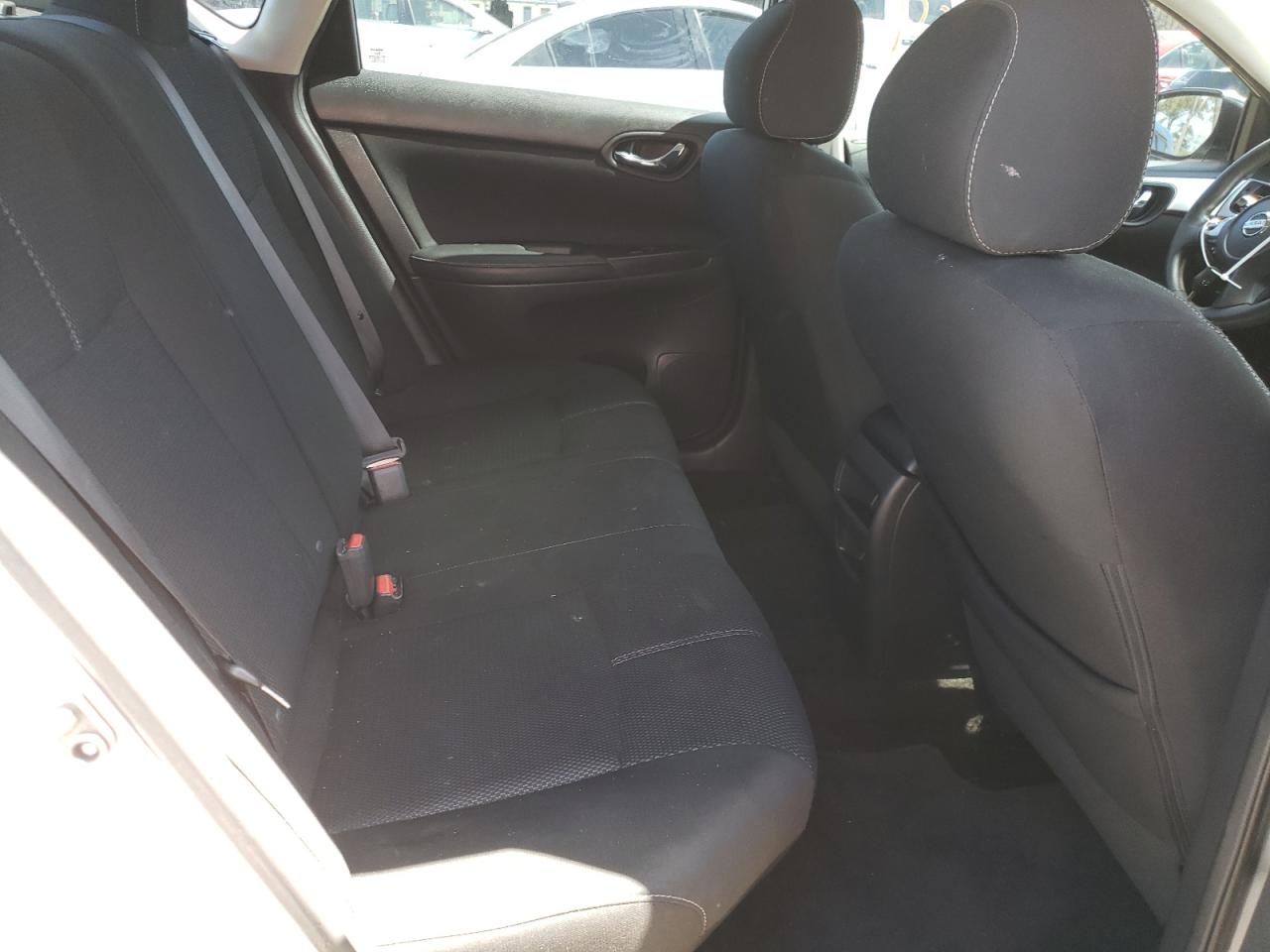 Photo 6 from auction – 2018 NISSAN SENTRA S with VIN 3N1AB7AP2JY255004