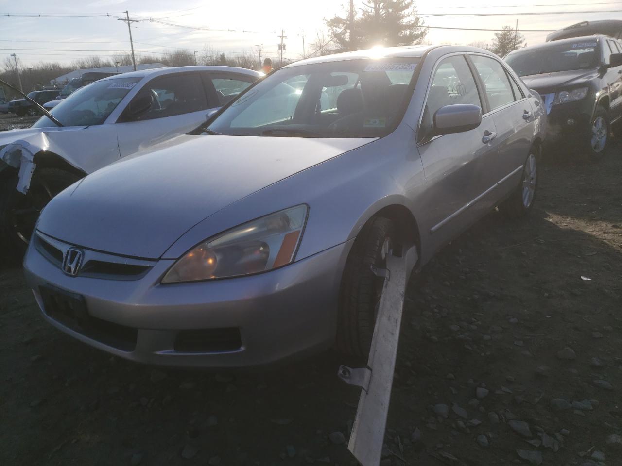 Photo 2 from auction – 2007 HONDA ACCORD EX with VIN 1HGCM66827A073085