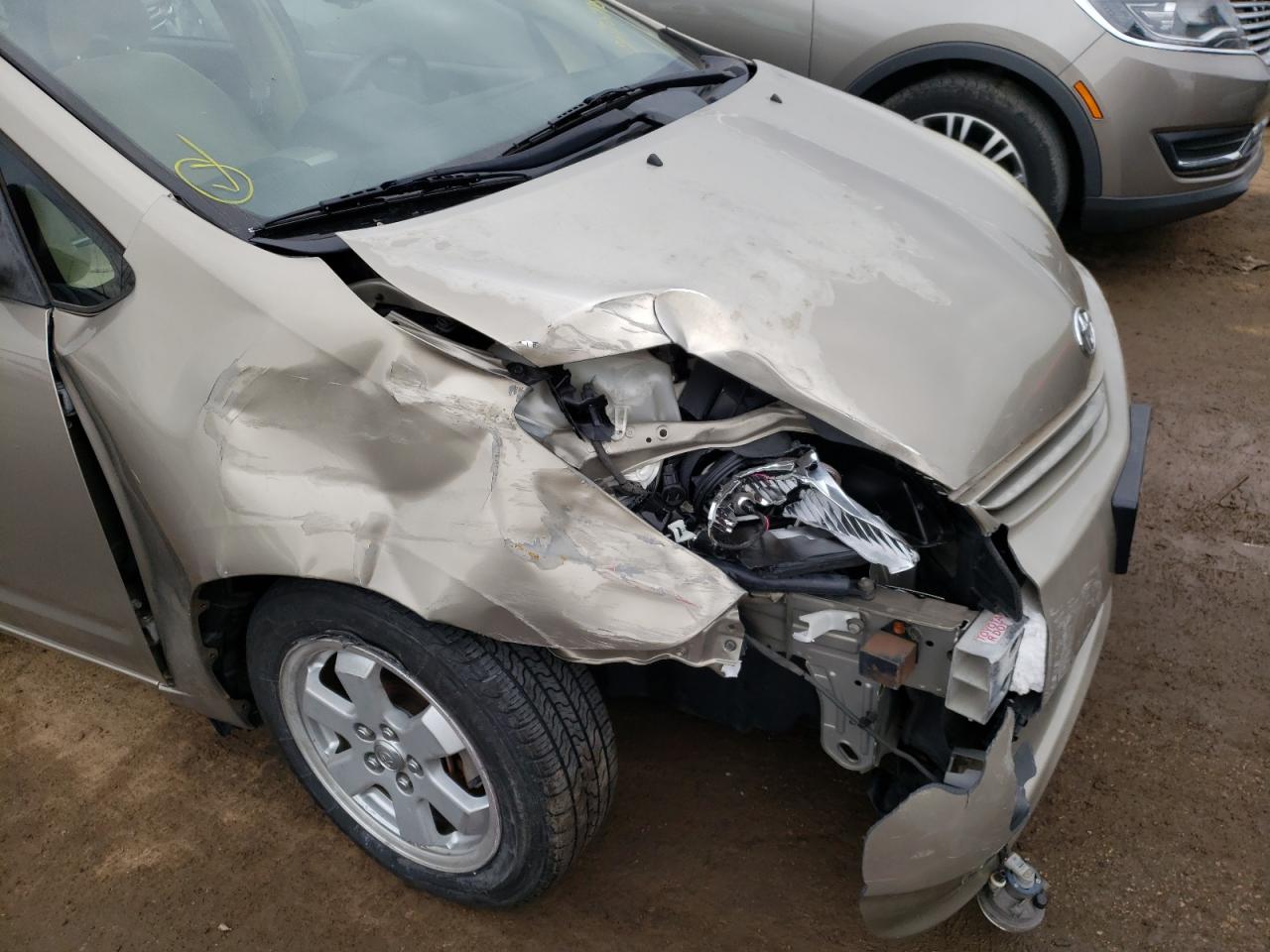 Photo 9 from auction – 2005 TOYOTA PRIUS with VIN JTDKB20U653072778