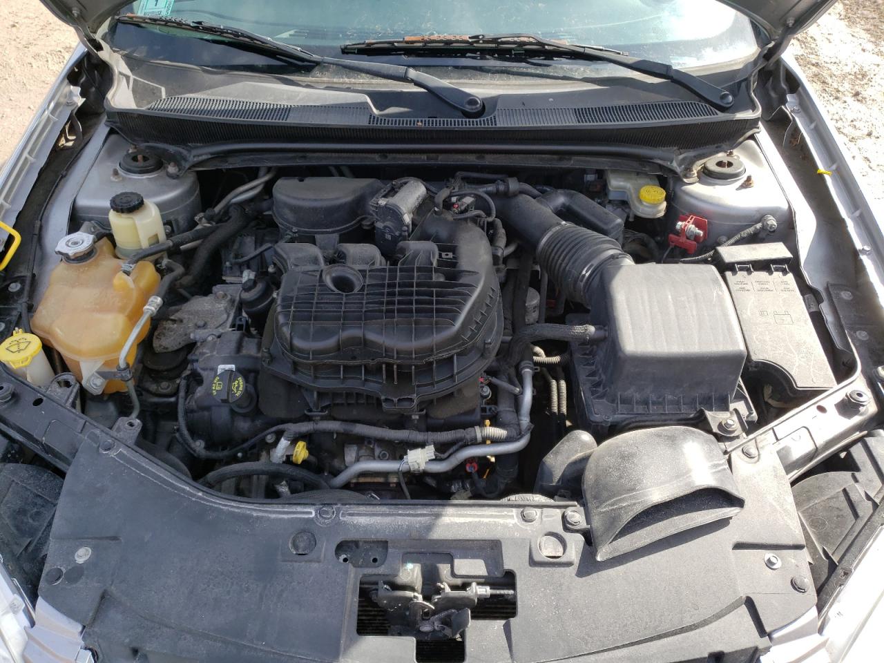 Photo 7 from auction – 2014 CHRYSLER 200 TOURIN with VIN 1C3CCBBG3EN115295