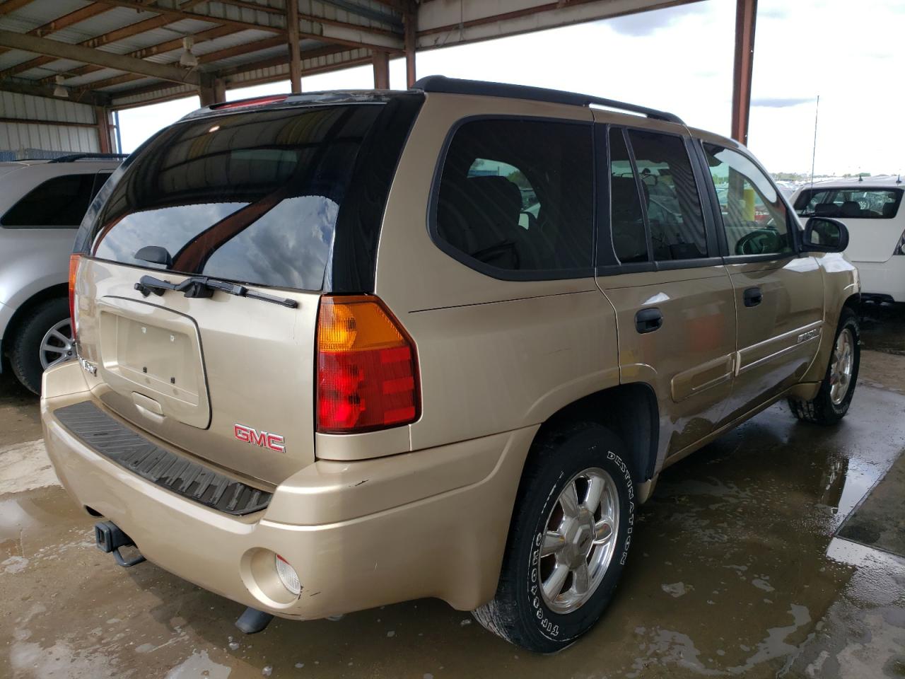 Photo 4 from auction – 2004 GMC ENVOY with VIN 1GKDS13S842417010
