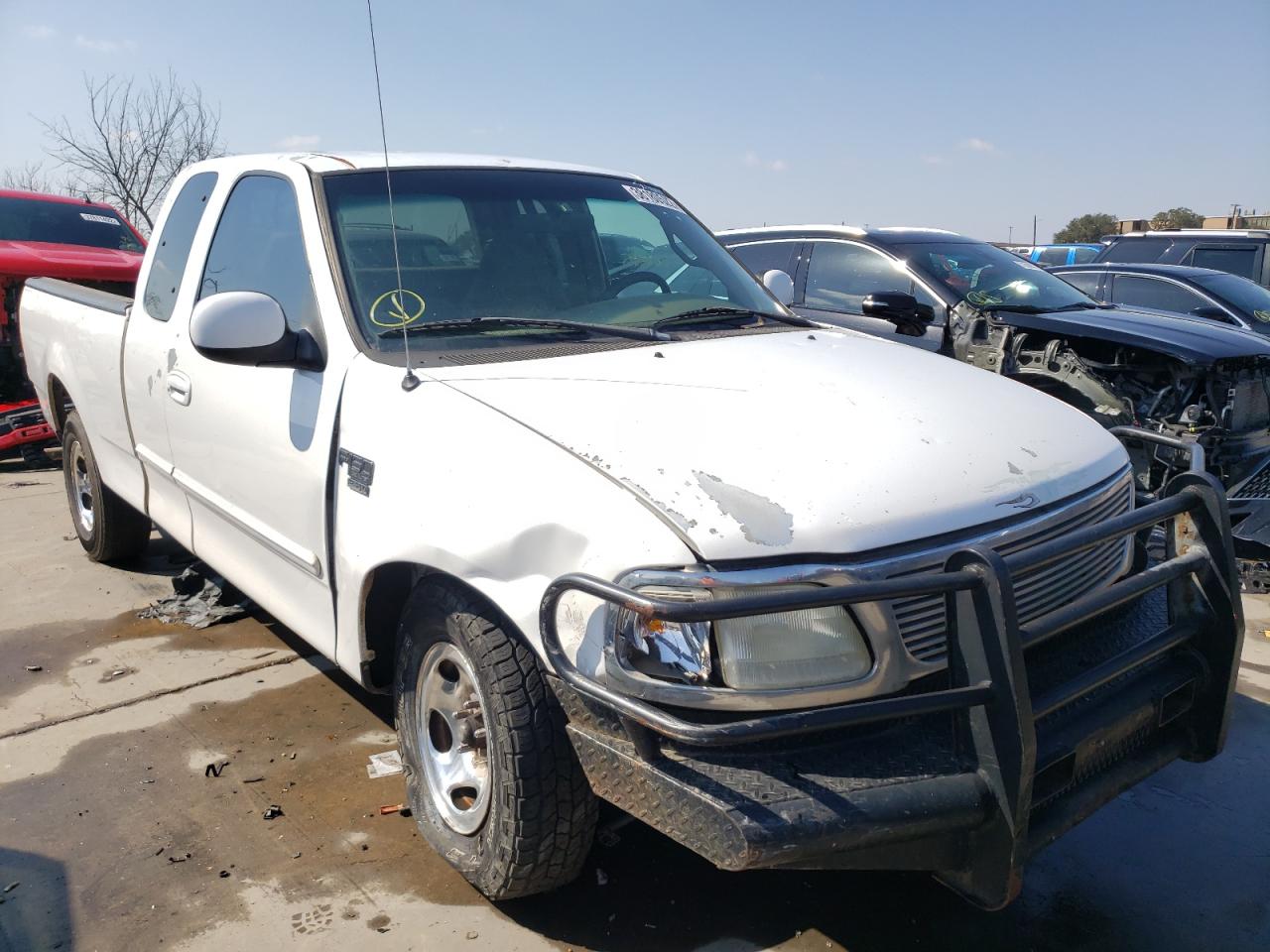 FORD F150 2000 with VIN 1FTRX17L4YKB02717 - Photo from auction