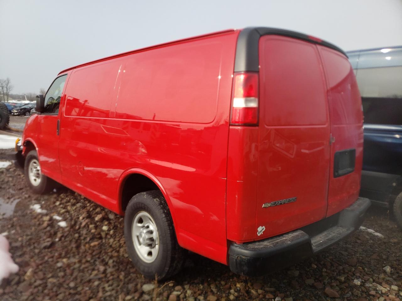 Photo 3 from auction – 2017 CHEVROLET EXPRESS G2 with VIN 1GCWGAFF6H1168416