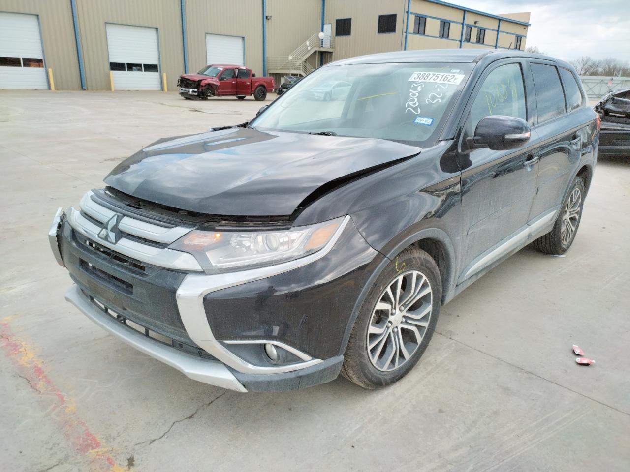 Photo 2 from auction – 2016 MITSUBISHI OUTLANDER with VIN JA4AD3A38GZ029426
