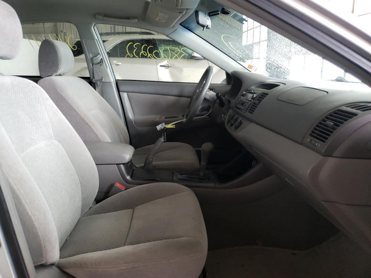 Photo 18 from auction – 2003 TOYOTA CAMRY LE with VIN 4T1BE32K83U728779