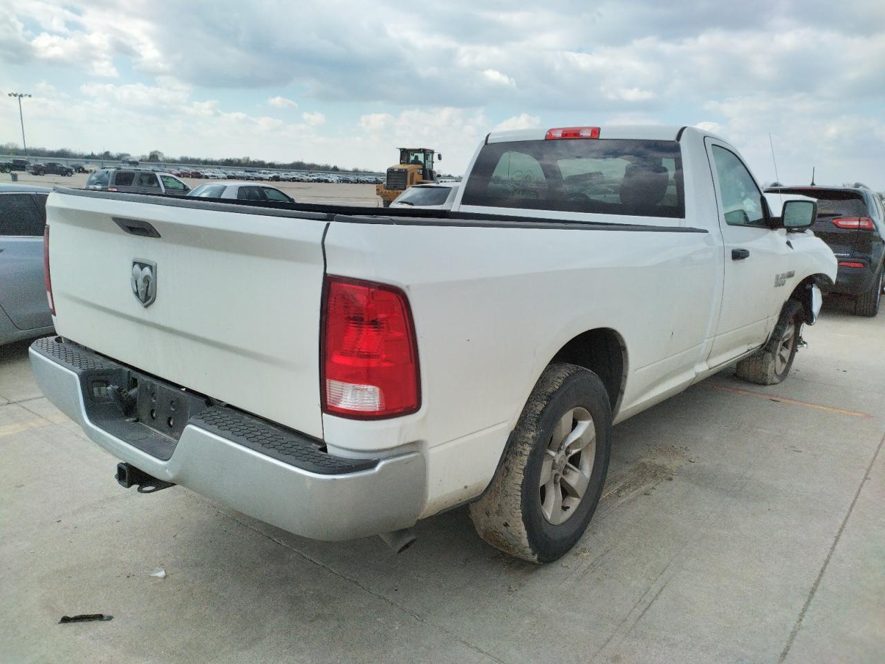 Photo 4 from auction – 2016 RAM 1500 ST with VIN 3C6JR6DT4GG112119