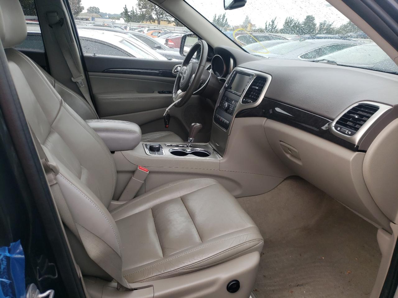 Photo 5 from auction – 2011 JEEP GRAND CHER with VIN 1J4RR4GT1BC625040