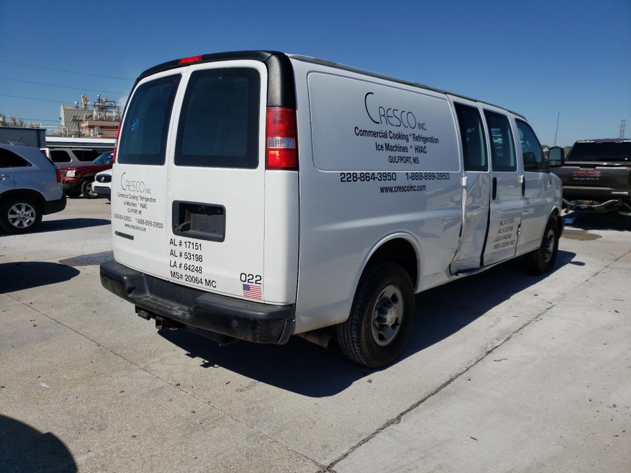 Photo 4 from auction – 2017 CHEVROLET EXPRESS G2 with VIN 1GCWGBFG2H1317452