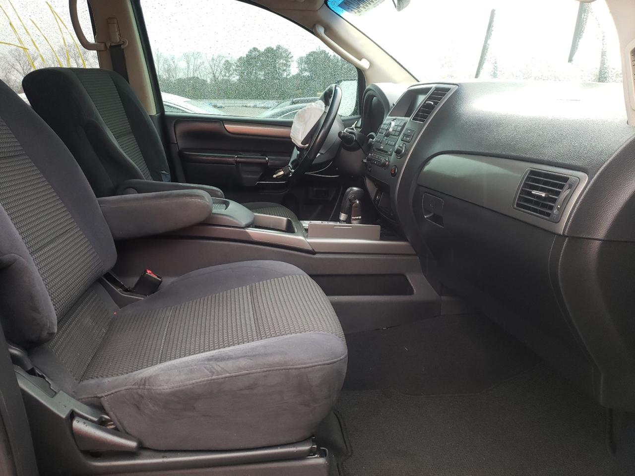 Photo 5 from auction – 2008 NISSAN ARMADA SE with VIN 5N1AA08C98N606102