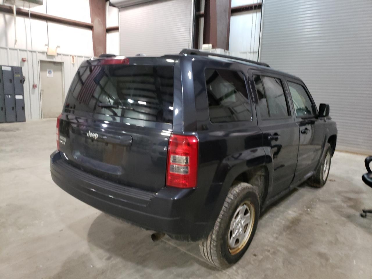 Photo 4 from auction – 2016 JEEP PATRIOT SP with VIN 1C4NJRBB4GD549581