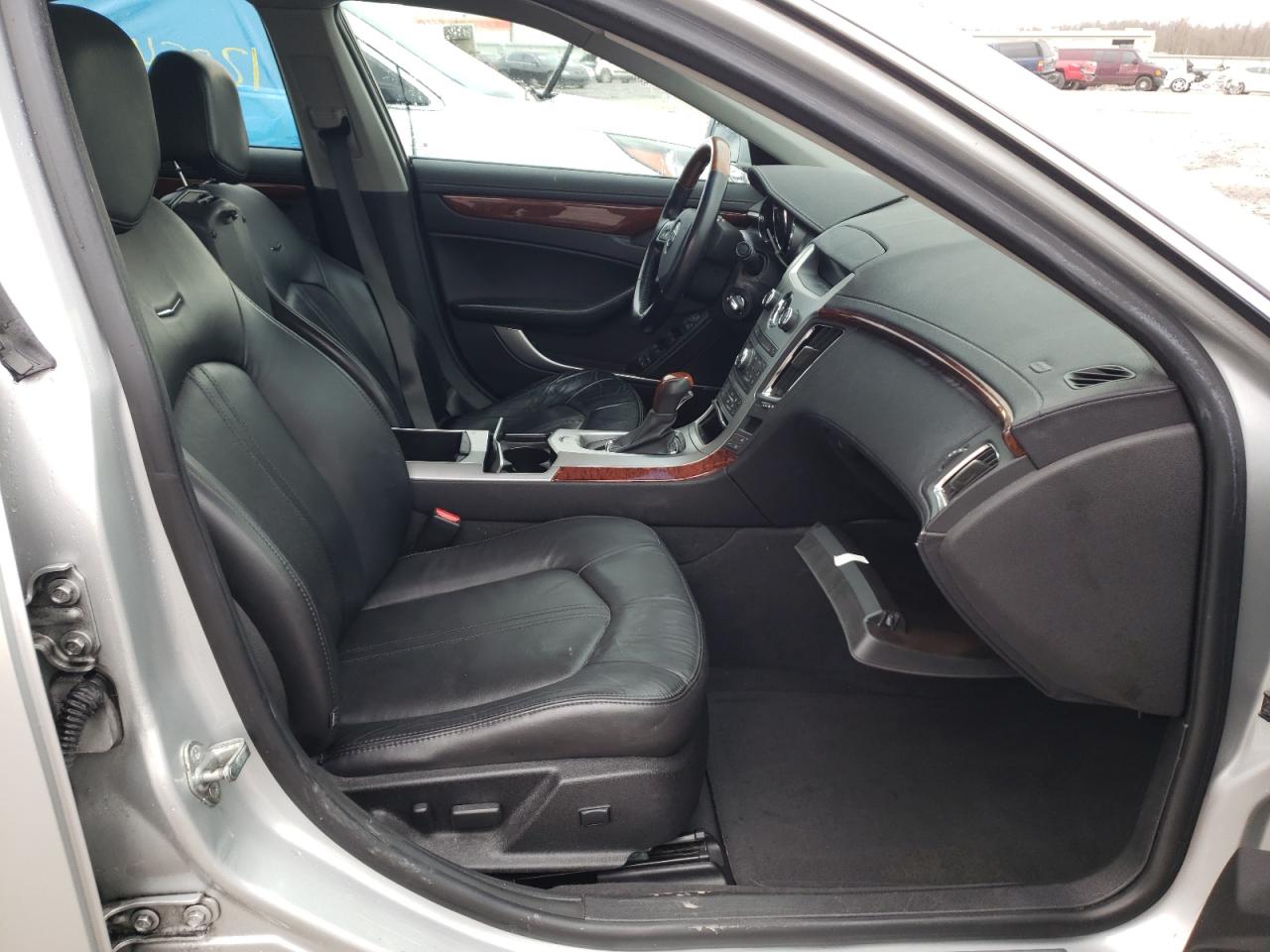 Photo 5 from auction – 2011 CADILLAC CTS PERFOR with VIN 1G6DK5EY3B0146180