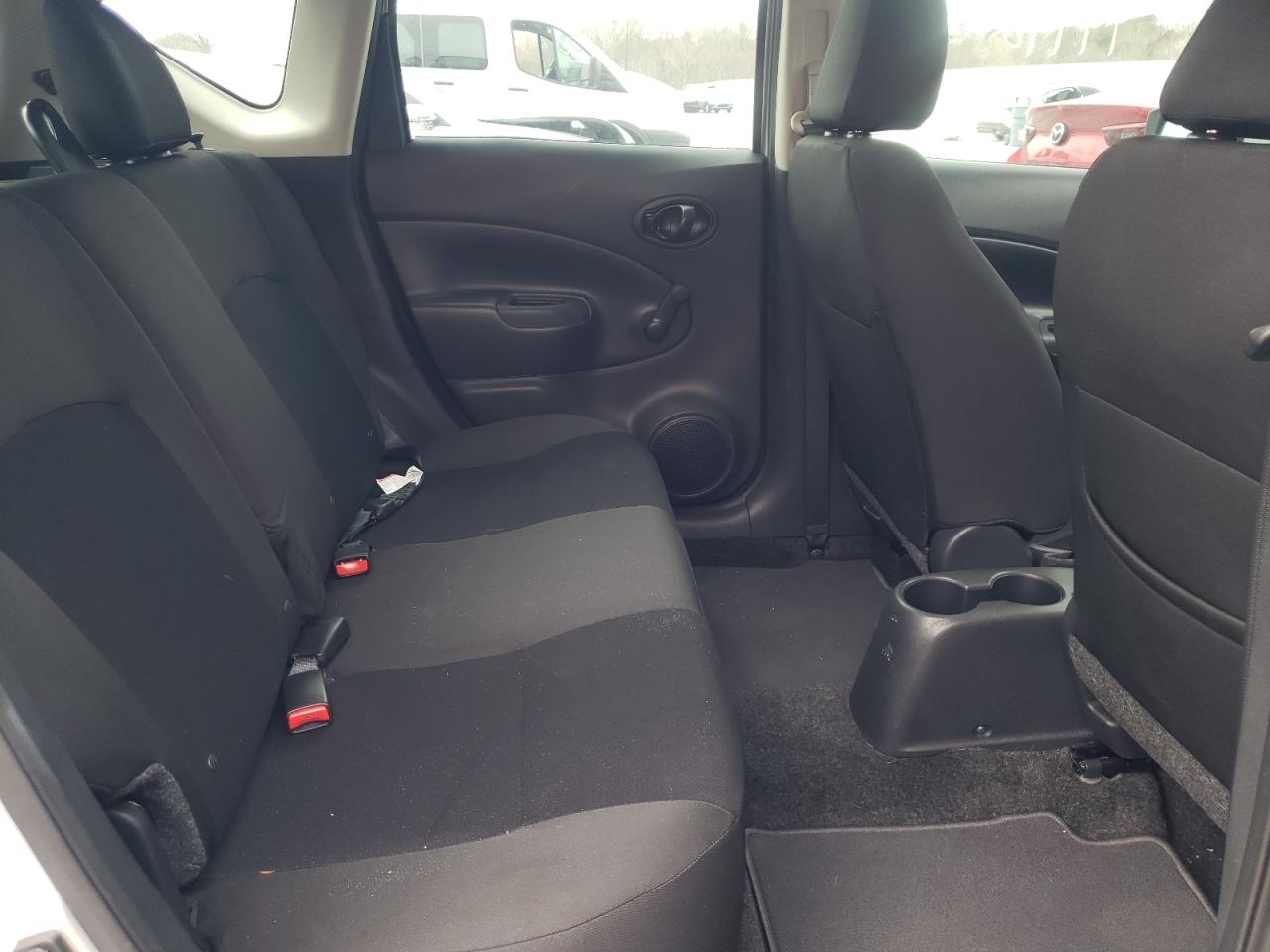 Фото 6 с аукциона – 2018 NISSAN VERSA NOTE с VIN 3N1CE2CP9JL353198