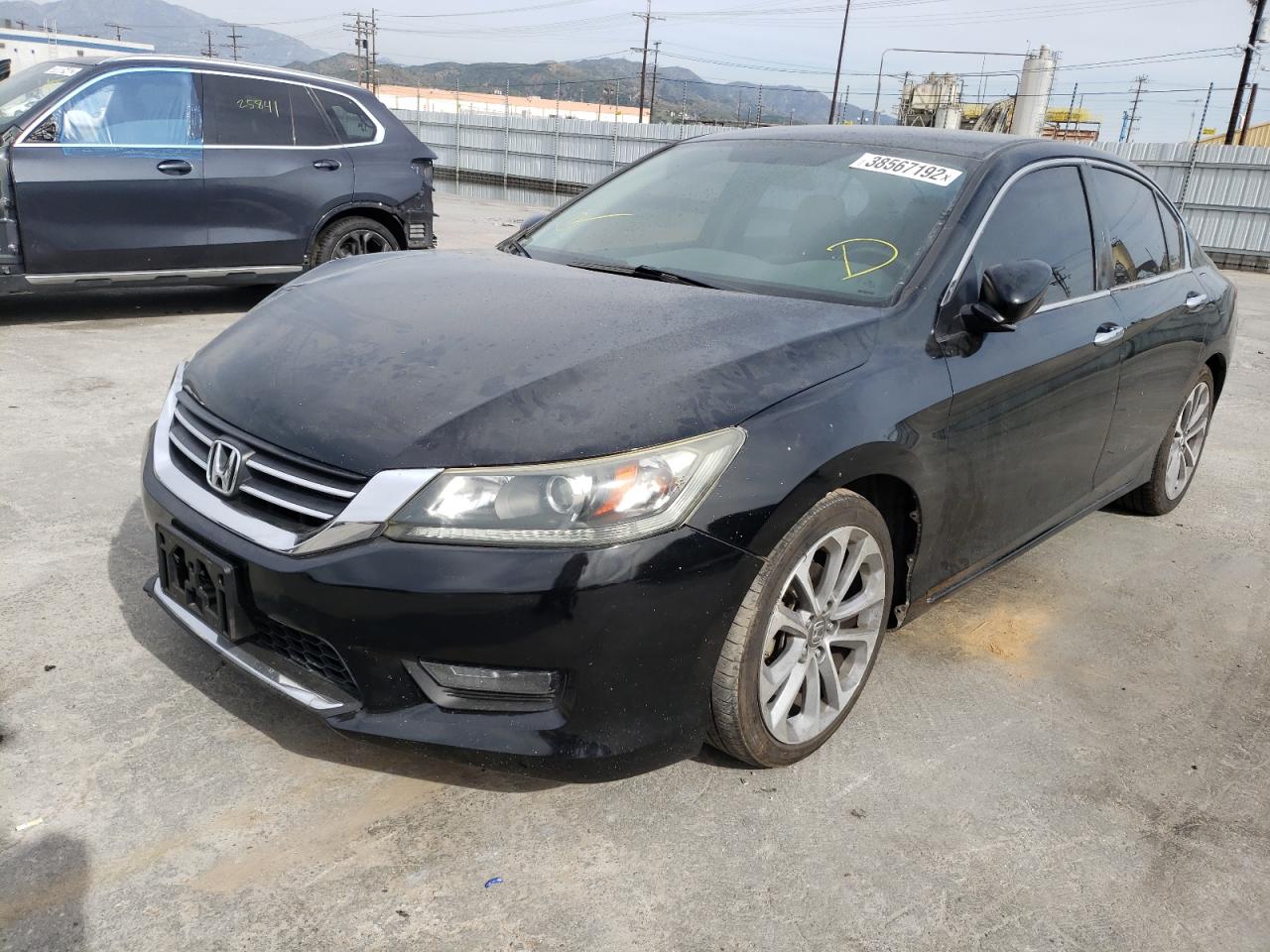 Photo 2 from auction – 2015 HONDA ACCORD SPO with VIN 1HGCR2F59FA108431