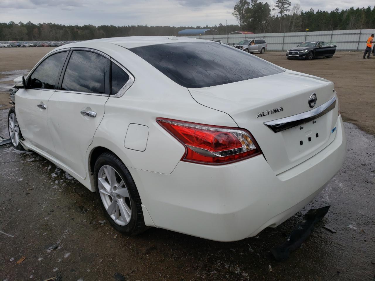 Photo 3 from auction – 2013 NISSAN ALTIMA 2.5 with VIN 1N4AL3AP0DC920522