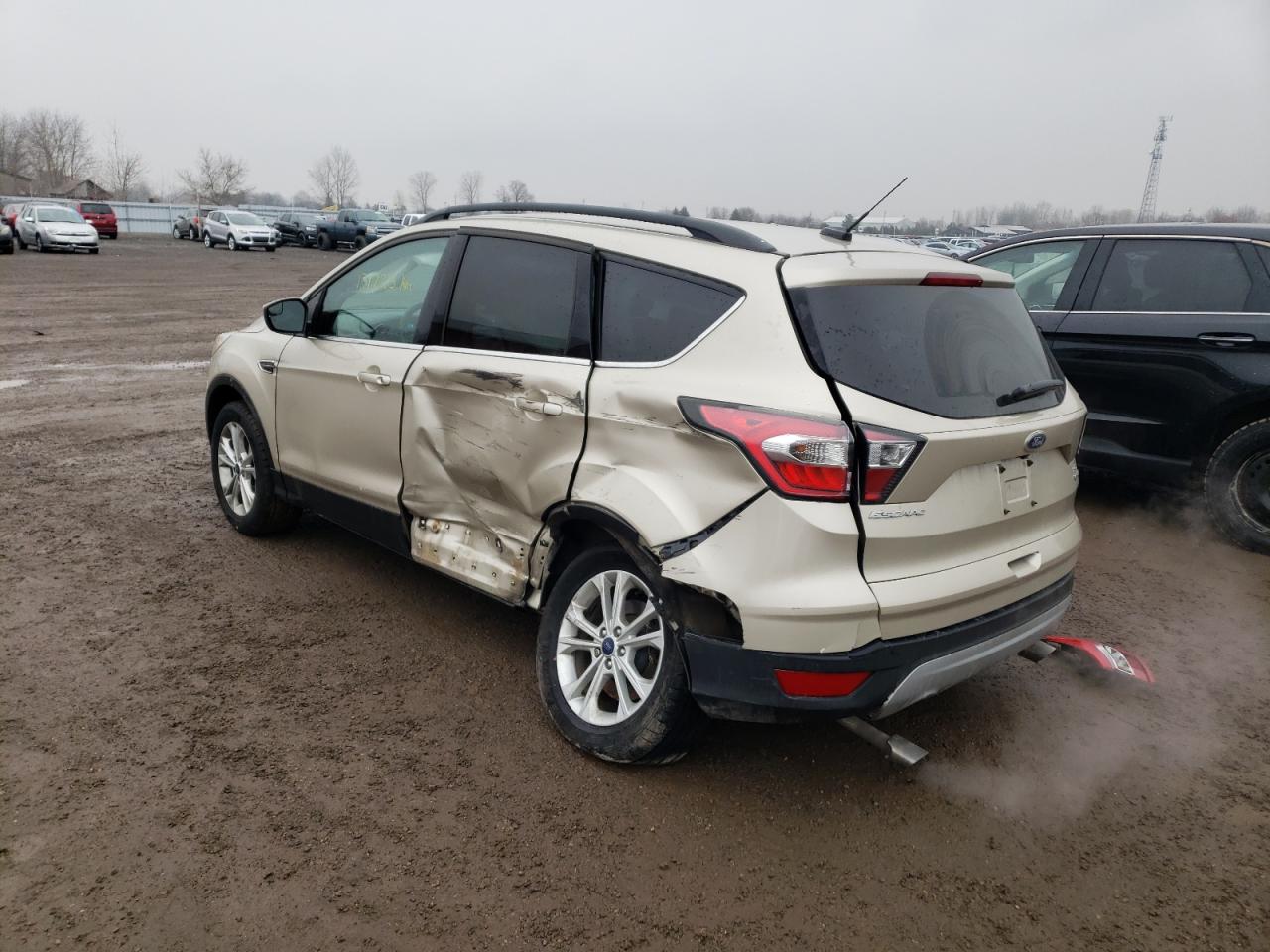 Photo 3 from auction – 2017 FORD ESCAPE SE with VIN 1FMCU0GD6HUA34860