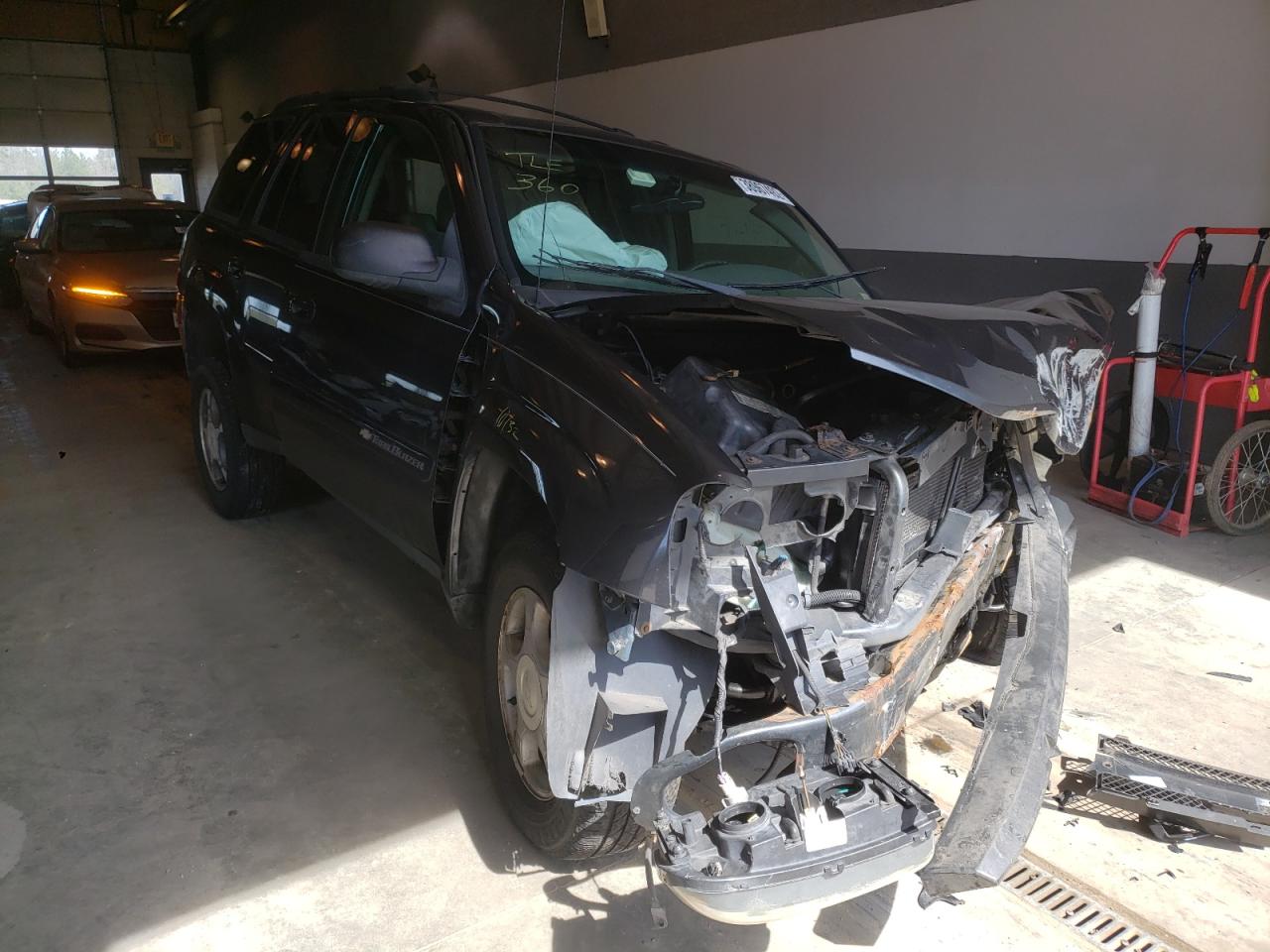 Photo 1 from auction – 2004 CHEVROLET TRAILBLAZE with VIN 1GNDT13S042417728