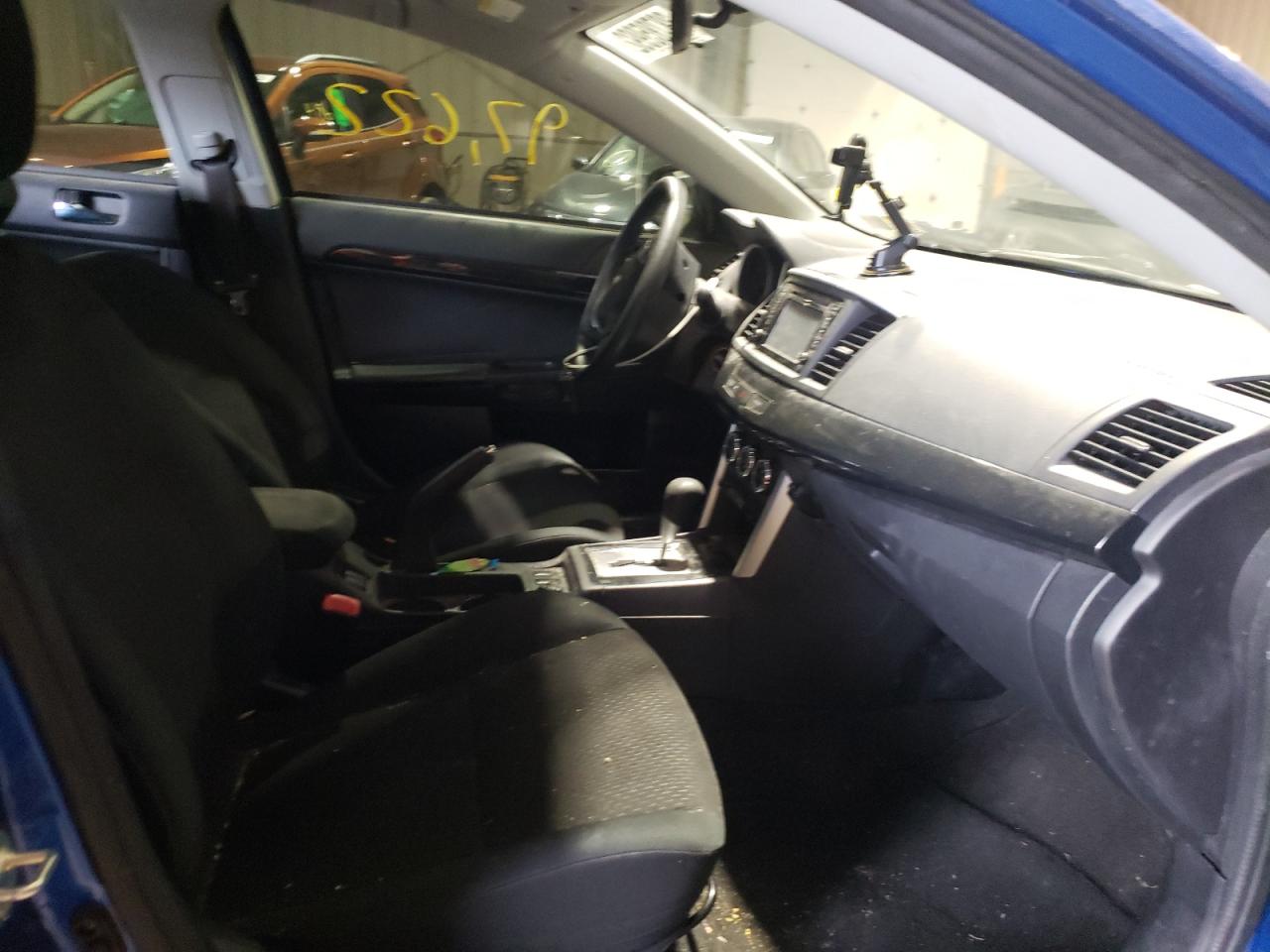 Photo 5 from auction – 2016 MITSUBISHI LANCER ES with VIN JA32V2FW5GU004659