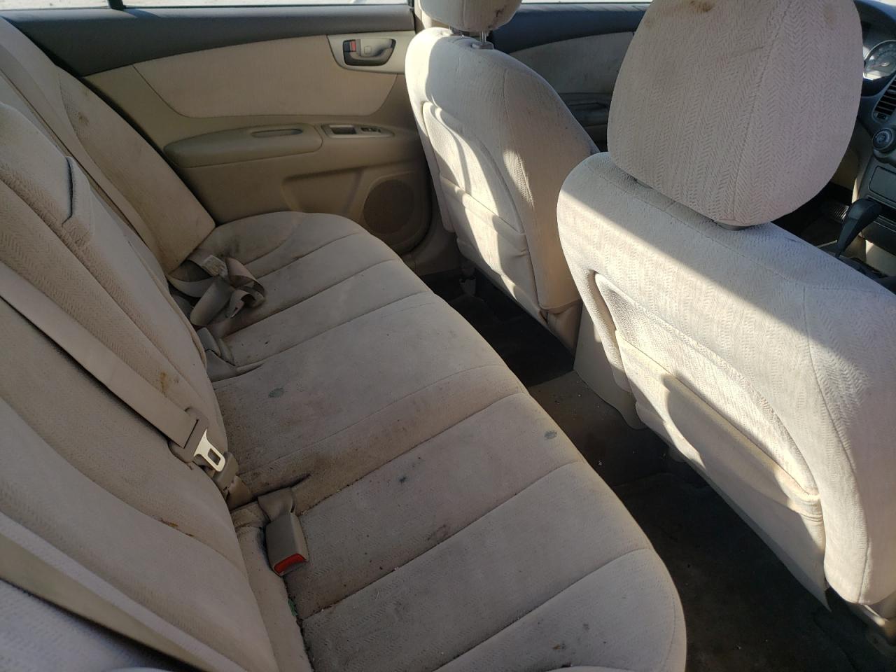Photo 6 from auction – 2008 KIA OPTIMA LX with VIN KNAGE123985220908