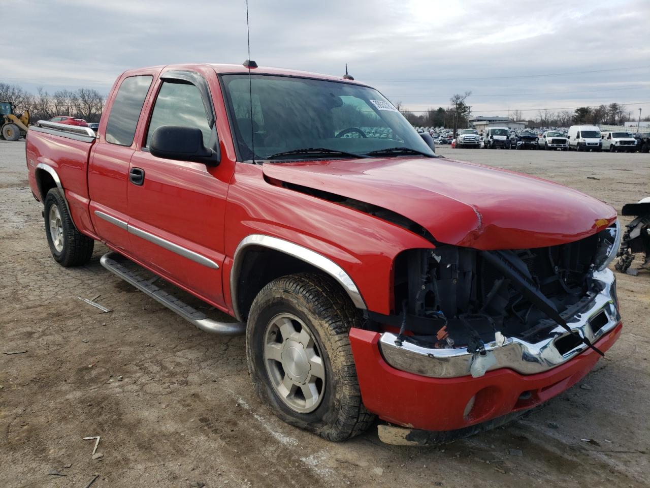 GMC NEW SIERRA 2005 with VIN 1GTEK19B65E228038 - Photo from auction