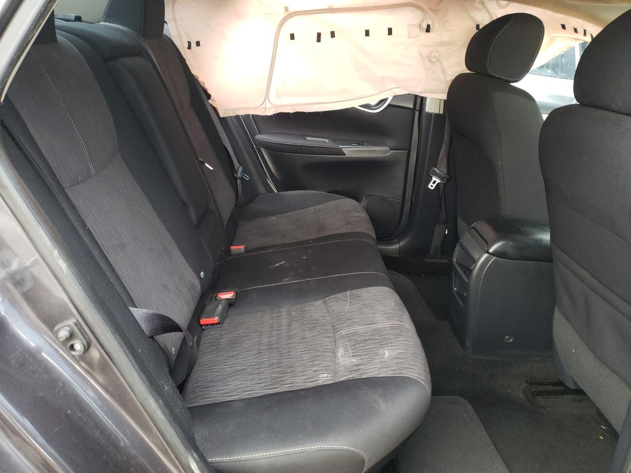 Photo 6 from auction – 2015 NISSAN SENTRA S with VIN 3N1AB7AP3FL634341