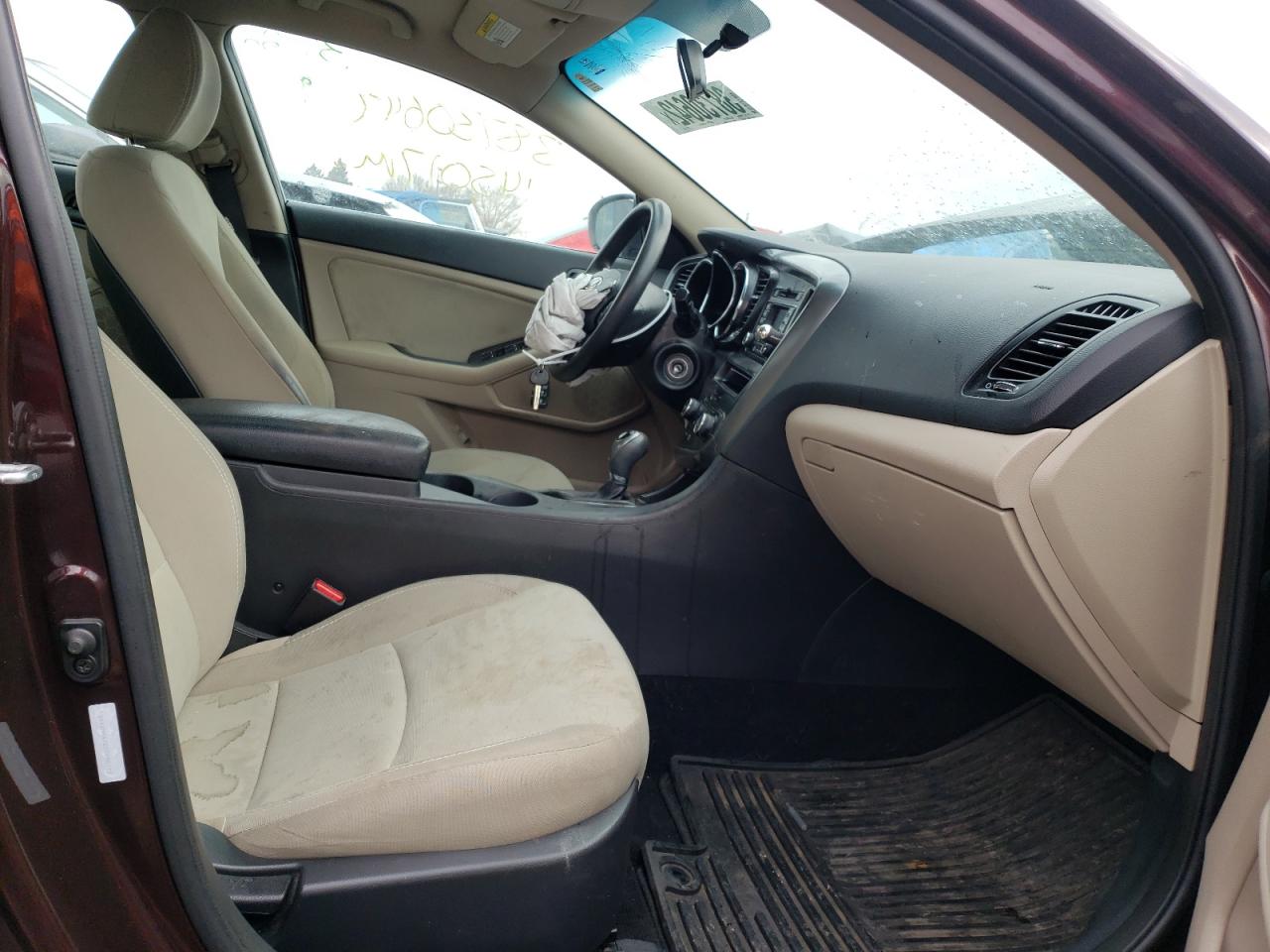 Photo 5 from auction – 2013 KIA OPTIMA LX with VIN 5XXGM4A72DG182777