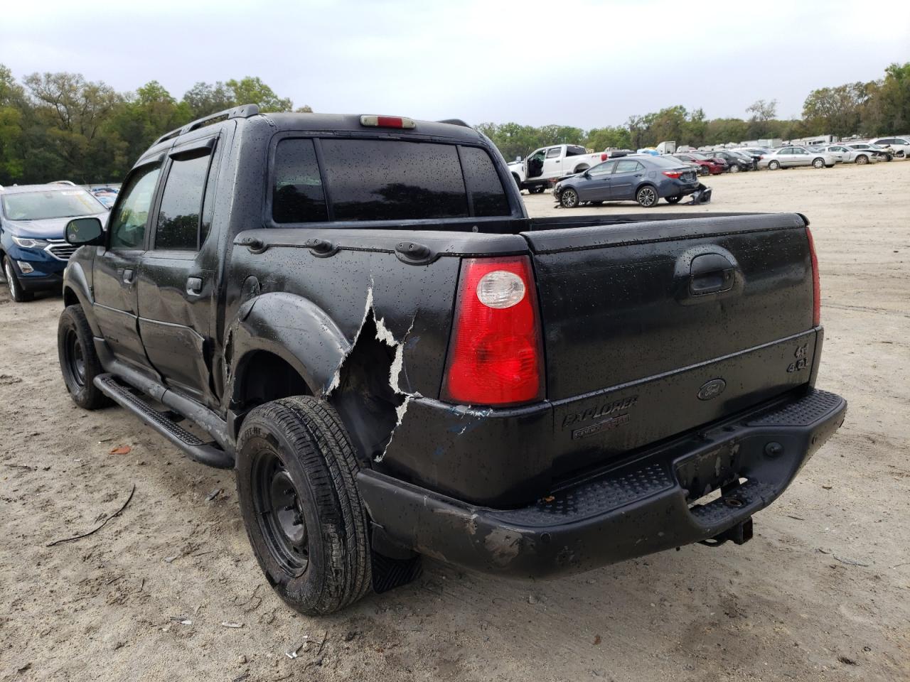 Photo 3 from auction – 2002 FORD EXPLORER S with VIN 1FMZU67E62UB18576
