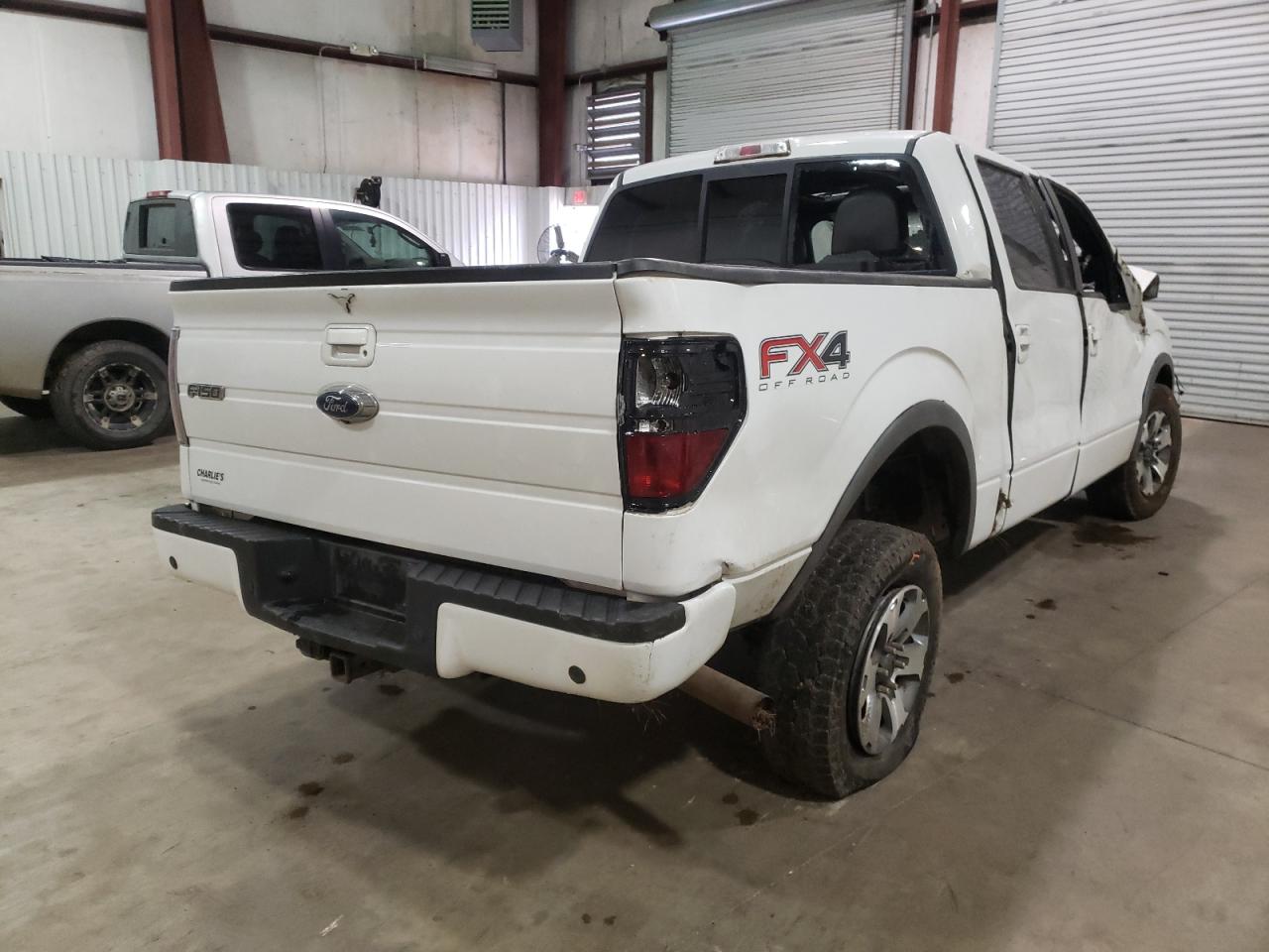 Photo 4 from auction – 2013 FORD F150 SUPER with VIN 1FTFW1EF5DFB19757