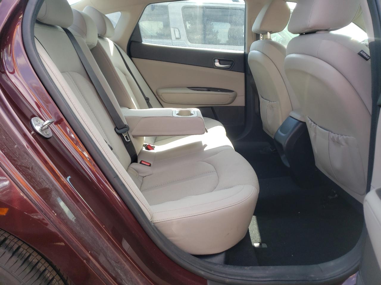 Photo 6 from auction – 2016 KIA OPTIMA LX with VIN 5XXGT4L33GG113551